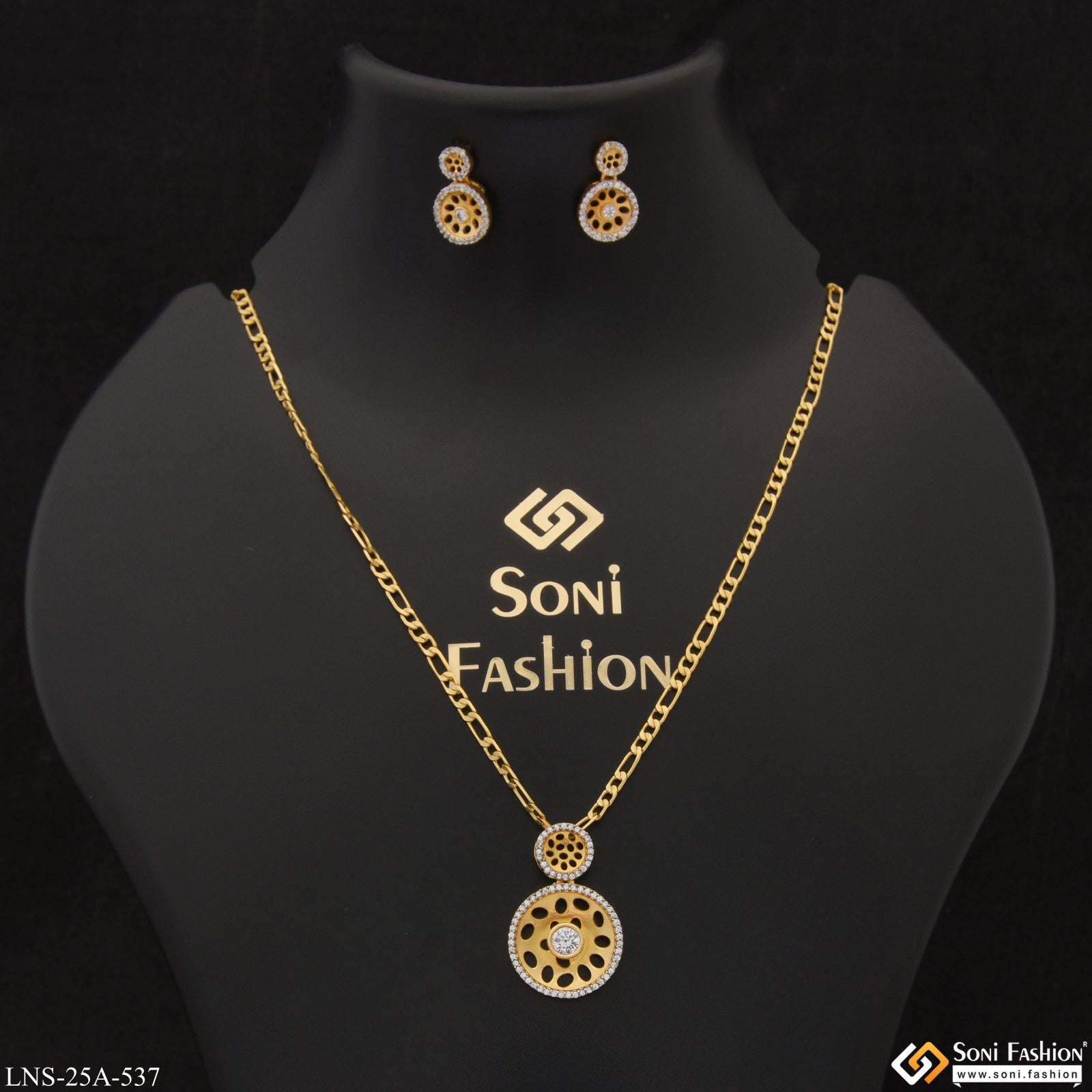 Gram Gold Plated Hand-Finished Design Necklace Set for Ladies