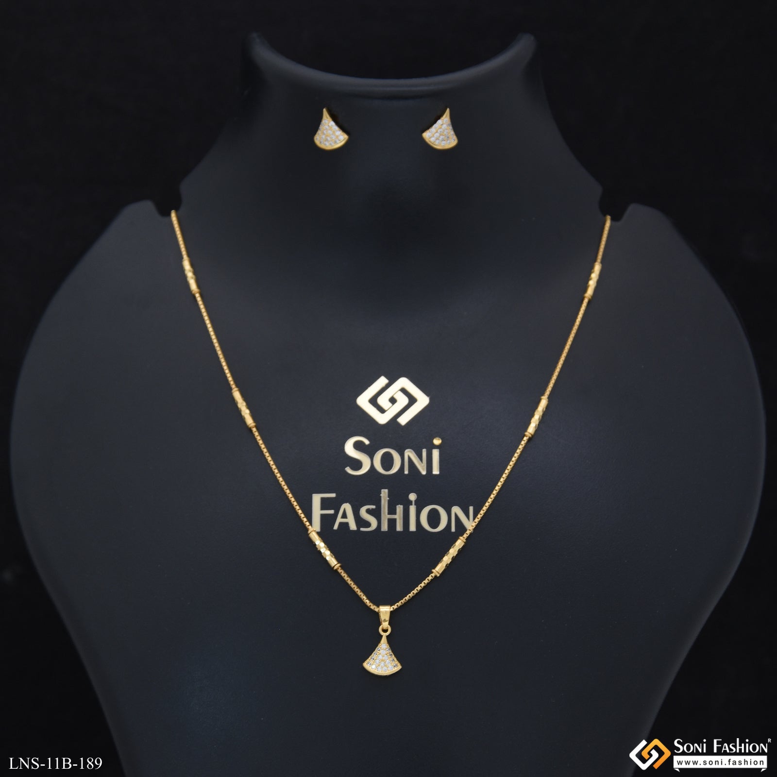 New Style Gold Plated Chain Pendant With Earrings for Ladies Style B189