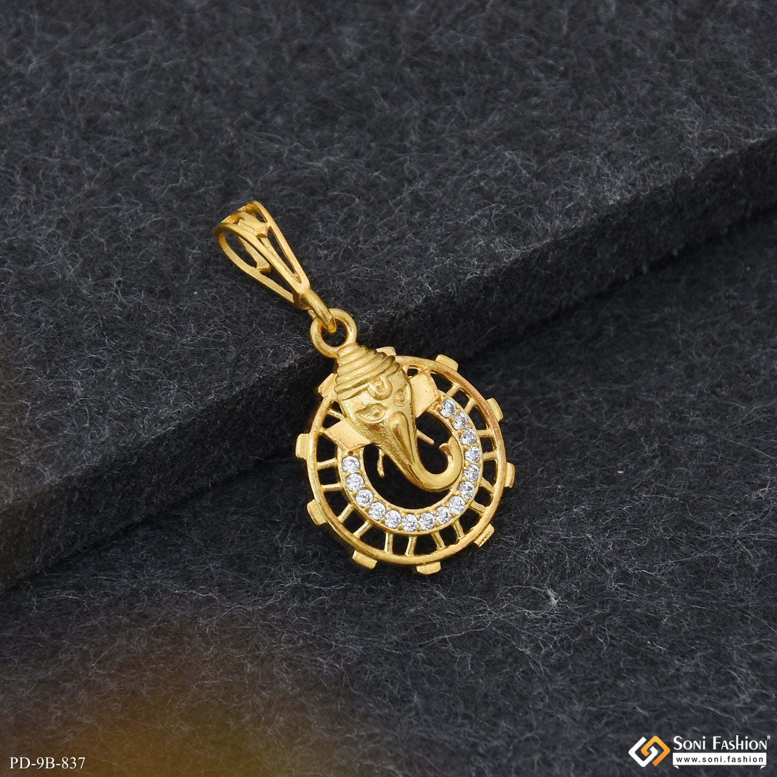 Ganesh Pandal Locket Ganesh Locket Design Om Design Gold Pendant