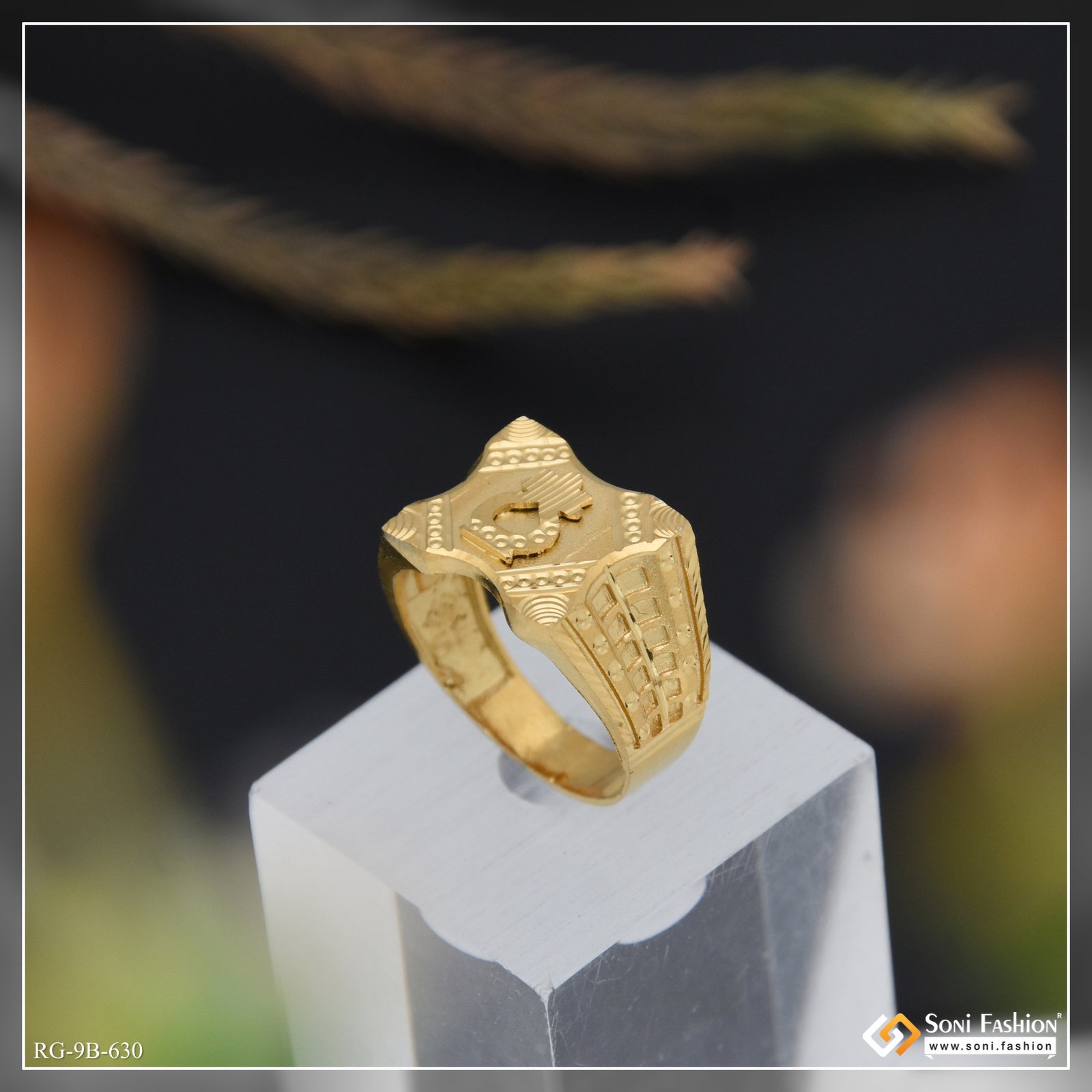 Etched Design High-Quality Gold Plated Ring for Men Style B630