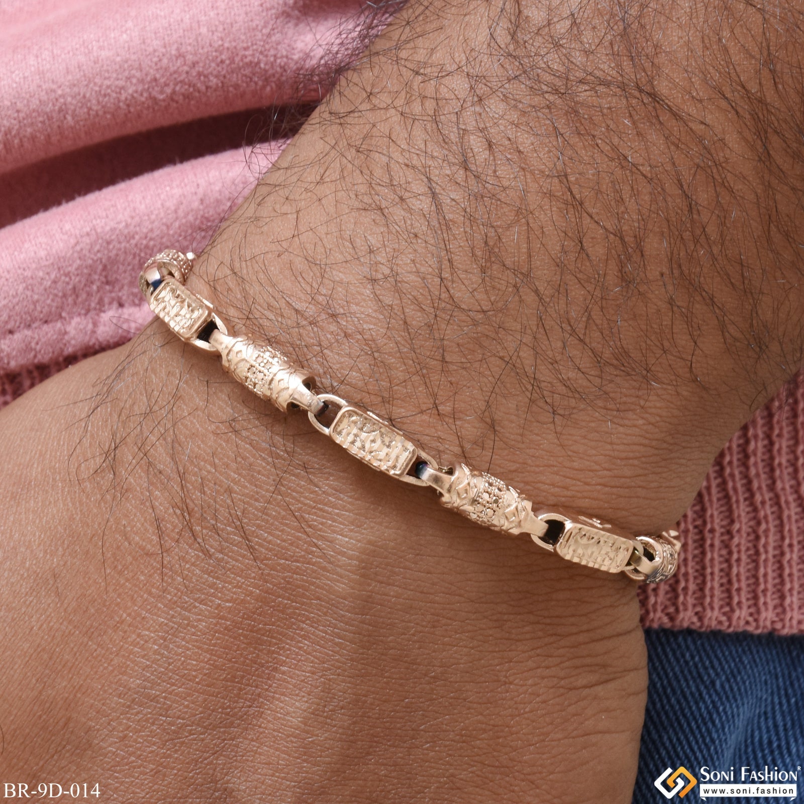 Artisanal Design with Diamond Best Quality Rose Gold Bracelet for