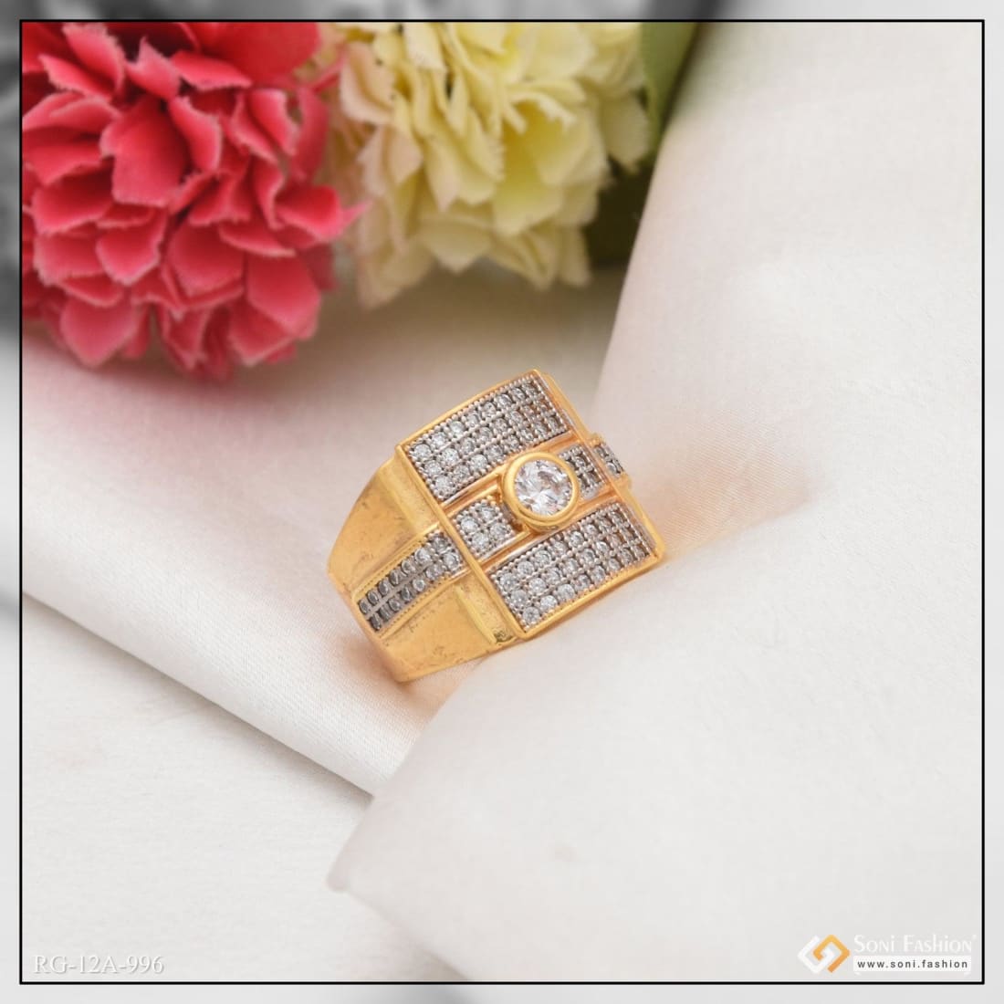 Fest Cube Yellow Gold Ring | SEHGAL GOLD ORNAMENTS PVT. LTD.