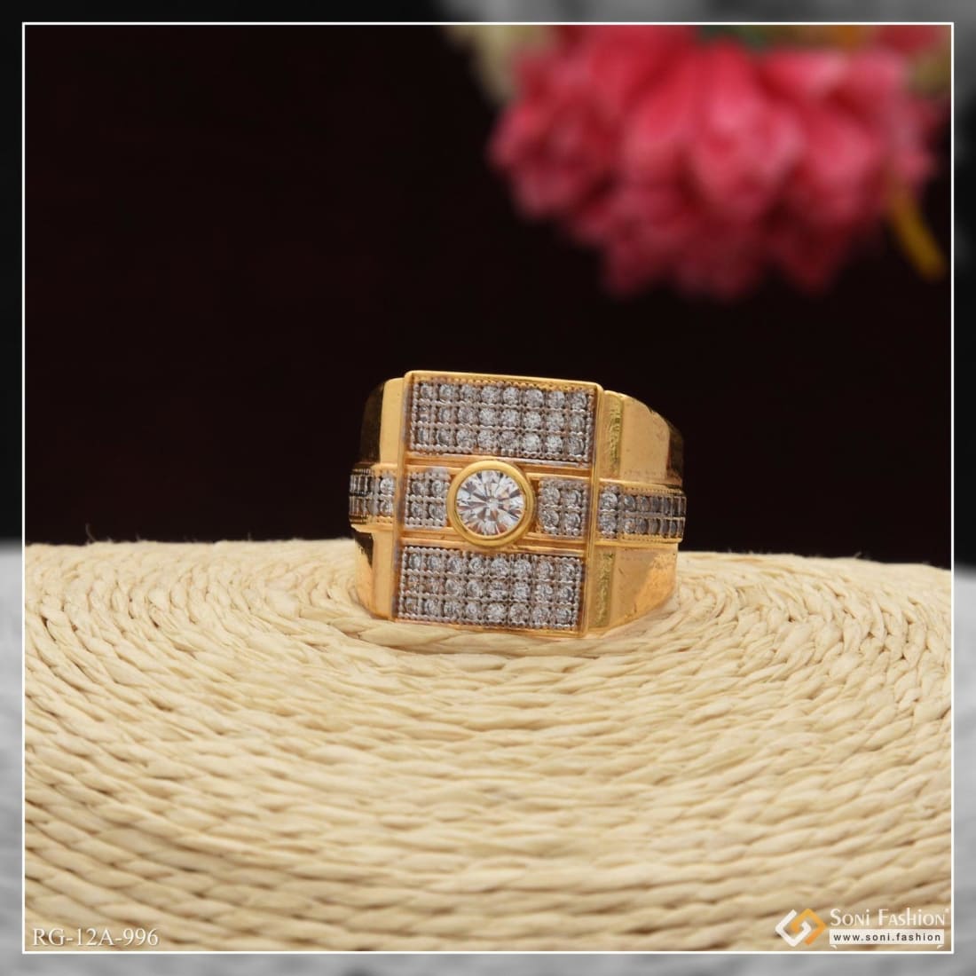 1980's Vintage Mens Cats Eye & Diamond Ring 3Grams Size 9 Solid 10K Gold  Mens Ring Vintage Mens Gold Diamond Ring Mens Vintage Gold Rings