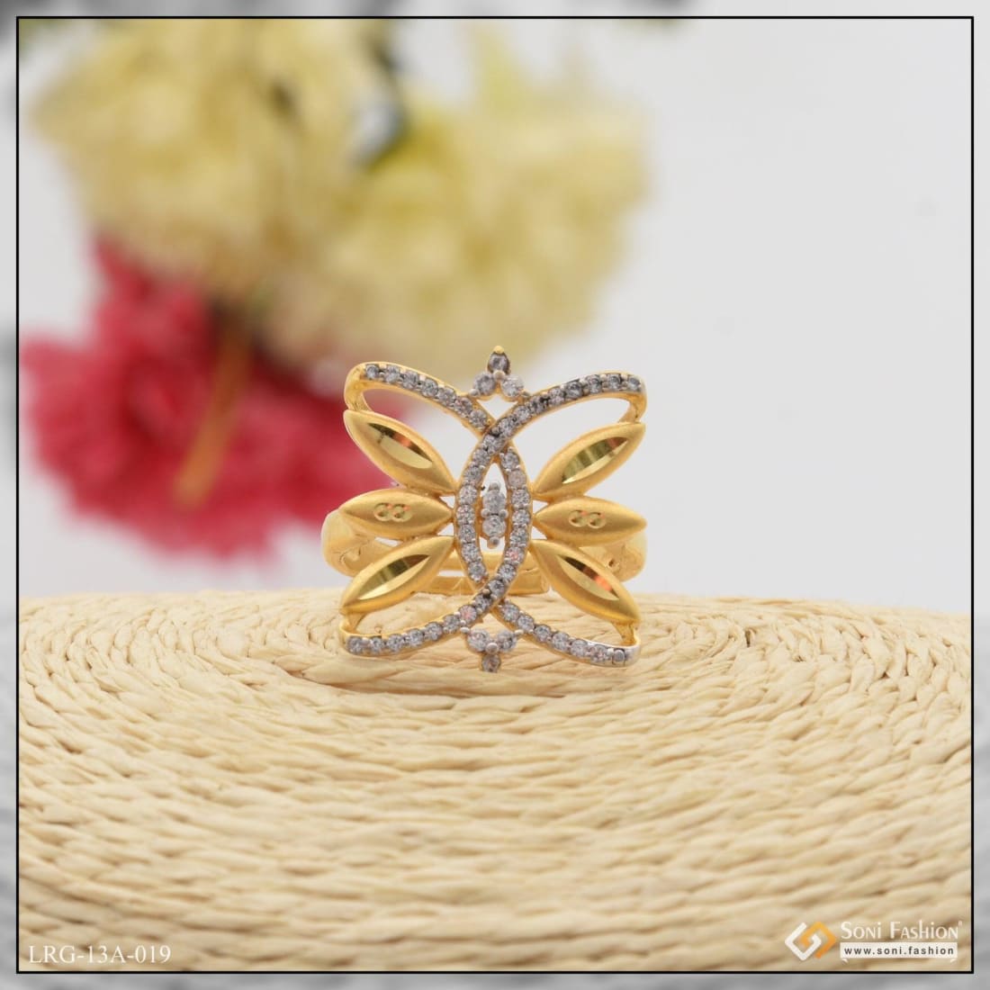 24K Yellow Gold Filled Big Butterfly Ring – Regal Collective