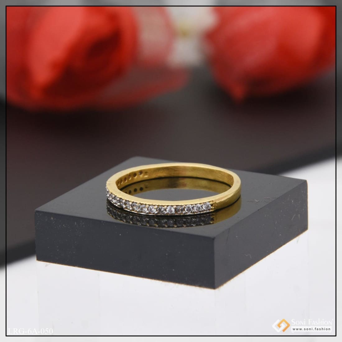 Amazon.com: XUANPAI 18K Gold Love Rings,Friendship Couple Rings Fashion  Cute Simple Ring,Minimalist Stacking Ring Wedding Anniversary Birthday  Jewelry Gifts for Women Teens: Clothing, Shoes & Jewelry