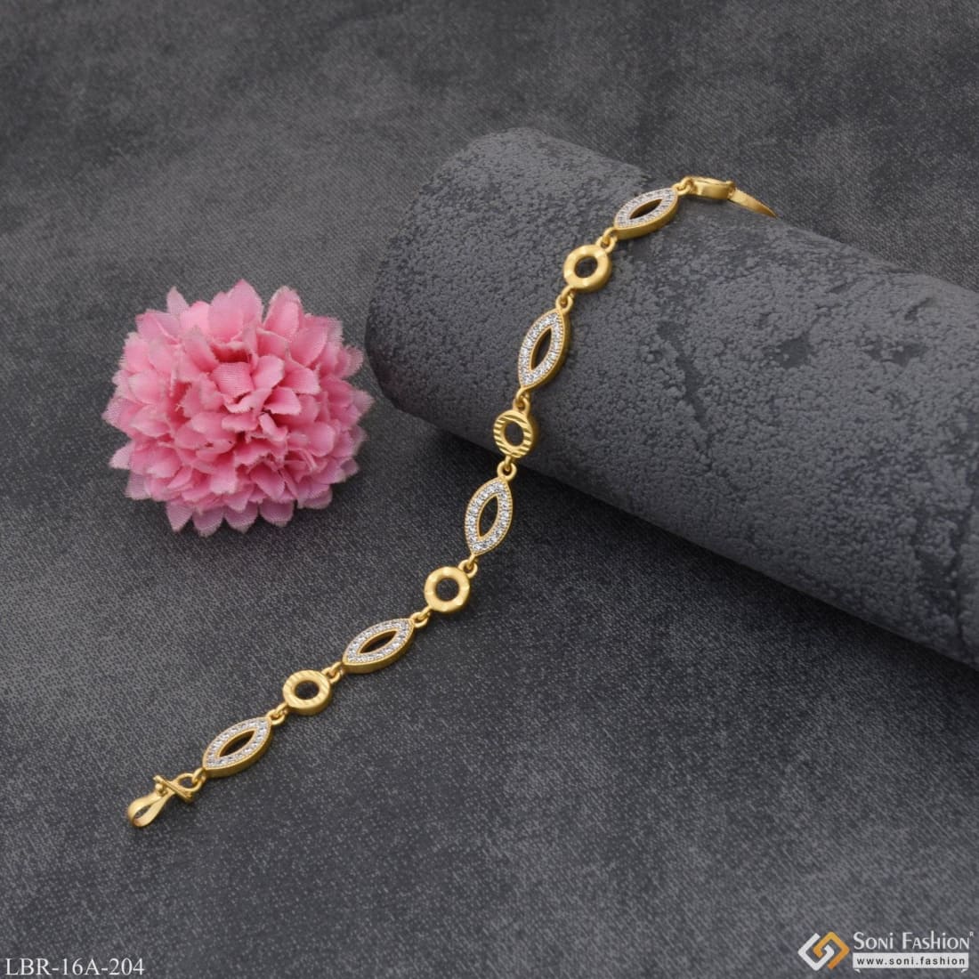 Showroom of 916 gold fancy casting heart shape loose ladies bracelet |  Jewelxy - 205761