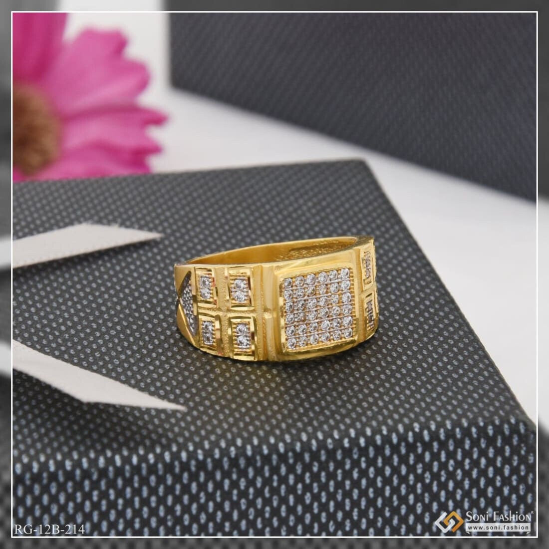 Vintage Gold Color Ring for Women Men Trend Stacking Crystal Ring Fashion  Accessories Micro-inlaid Zircon Jewelry Wholesale R731