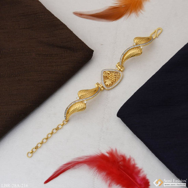 1 Gram Gold Plated Linked Nawabi Sophisticated Design Bracelet for Men -  Style C476 – Soni Fashion®