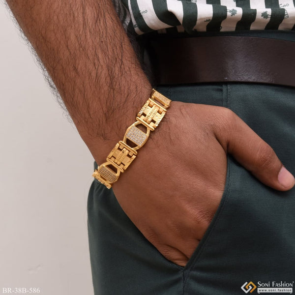 Royal Nameplate Bracelet for Men, 18 KT Rose Gold Plated, Personalized –  Danahm