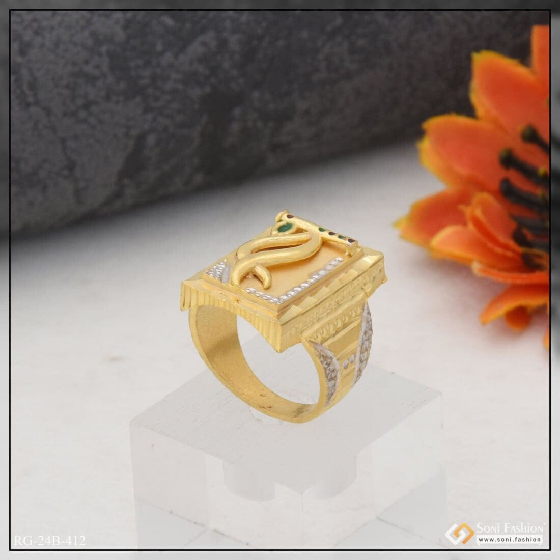 Shree Krishna Flute Ring with real Diamonds in 18 carat gold – Adittya  Jewellers