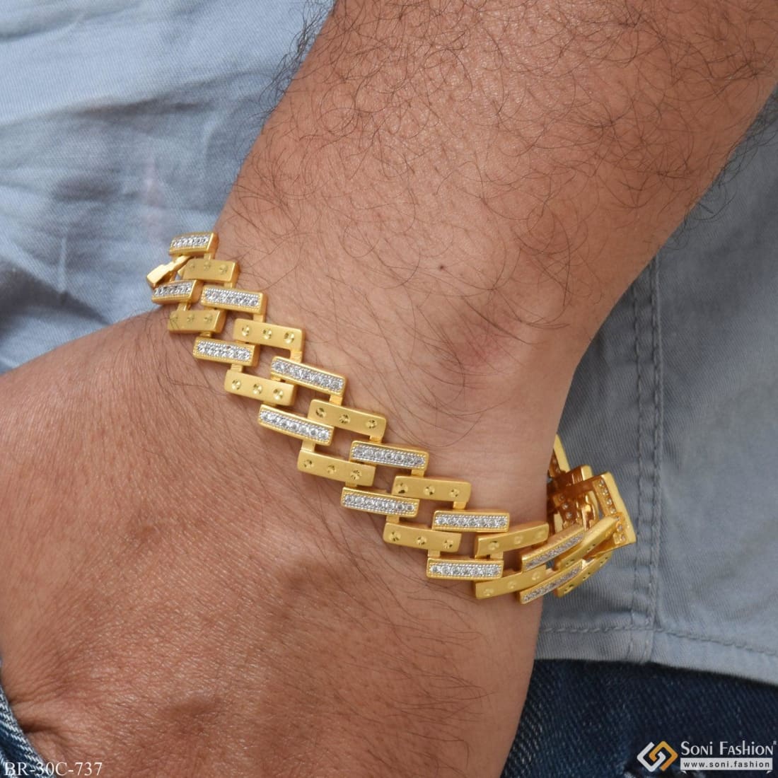 Baraka Men's Box Link Chain Bracelet in 18k Yellow Gold – Elie's Fine  Jewelry