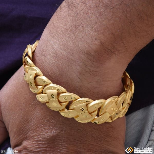1 Gram Gold Plated Delicate Design Pokal Bracelet for Men - Style E039