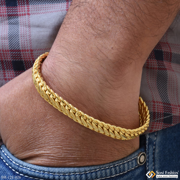 Amazing Design Gold Plated Link Bracelet for Men - Style E026