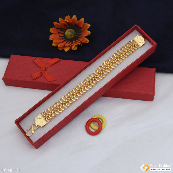 Fabulous Design Gold Plated Link Bracelet for Men - Style E031