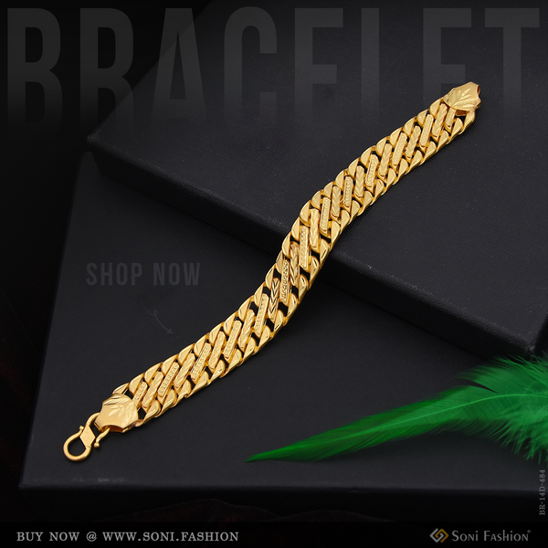 Hand-Crafted Design Gold Plated Pokal Bracelet for Men - Style D484