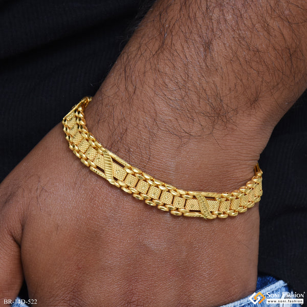 Excellent Design Gold Plated Box Bracelet for Men - Style D522