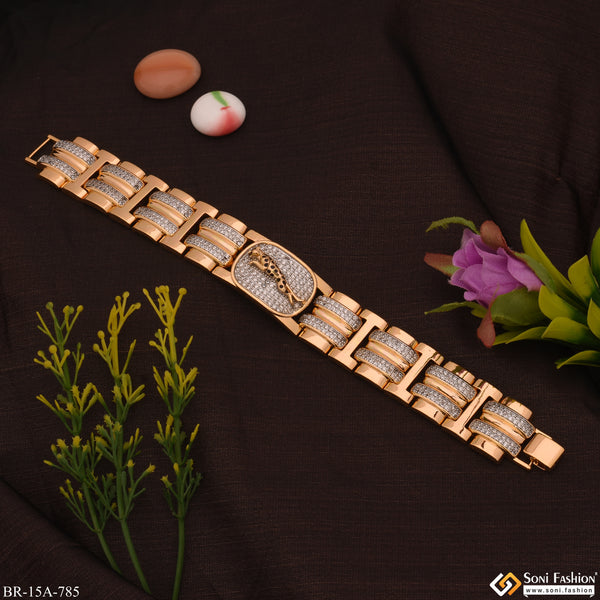 Noer Juwelier - Men bracelet Italian 18 carat white and yellow gold #noer  #noerjuwelier #arnhem #koningstaat #amsterdam #dubai #italie #italy #gold  #braclets #men #juwelier #sieraden #jewelry #holland #18carat | Facebook