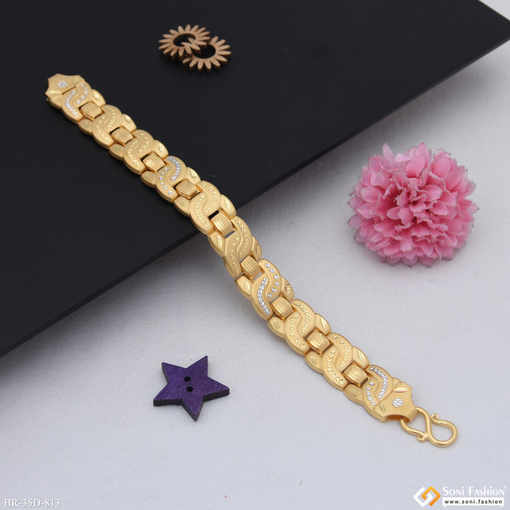 Gram Gold Plated Latest Design Pokal Bracelet for Men Style