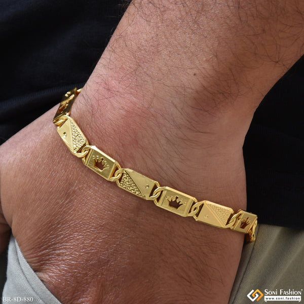 Prominent Design Gold Plated Nawabi Bracelet for Men - Style D880