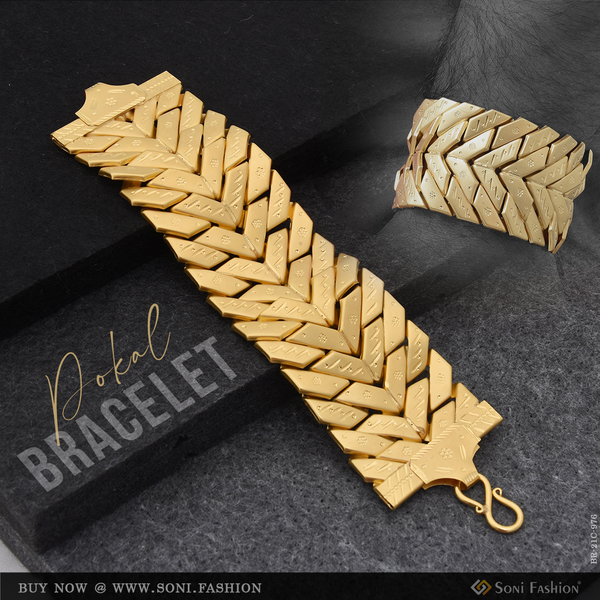Decorative Design Gold Plated Pokal Bracelet for Men - Style C976