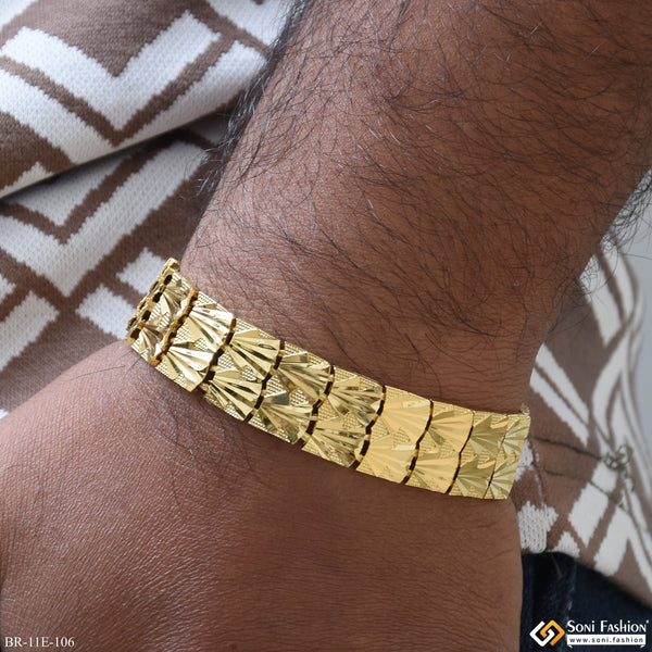 Latest Design Gold Plated Bracelet for Men - Style E106