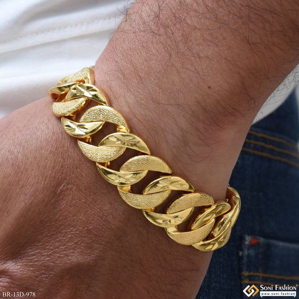 Popular Design Gold Plated Link Bracelet for Men - Style D978