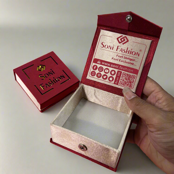 Soni Fashion Kada Bangle Jewellery Box in open and close display, size 4x4 inch