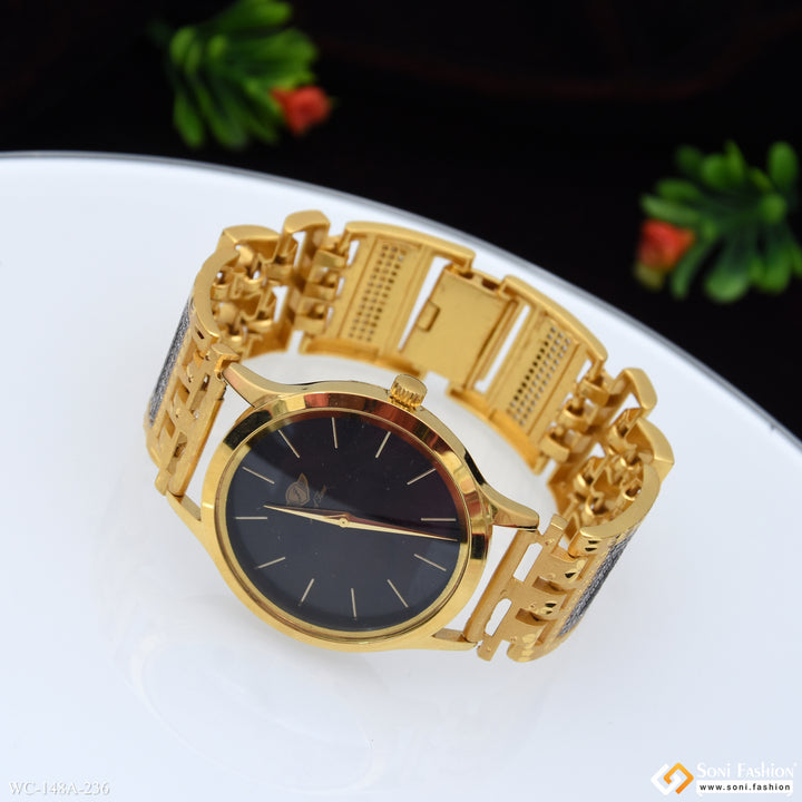Gram Gold Plated Glittering Design Watch for Men Style A236