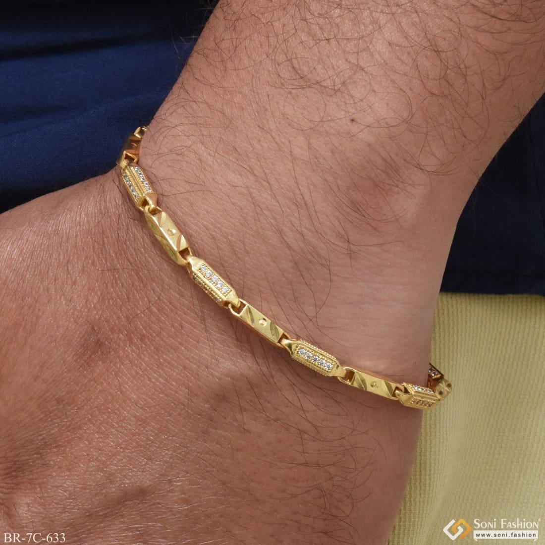 Shoulder Strap - Chunky Link Chain - Antique Gold – Parker Thatch