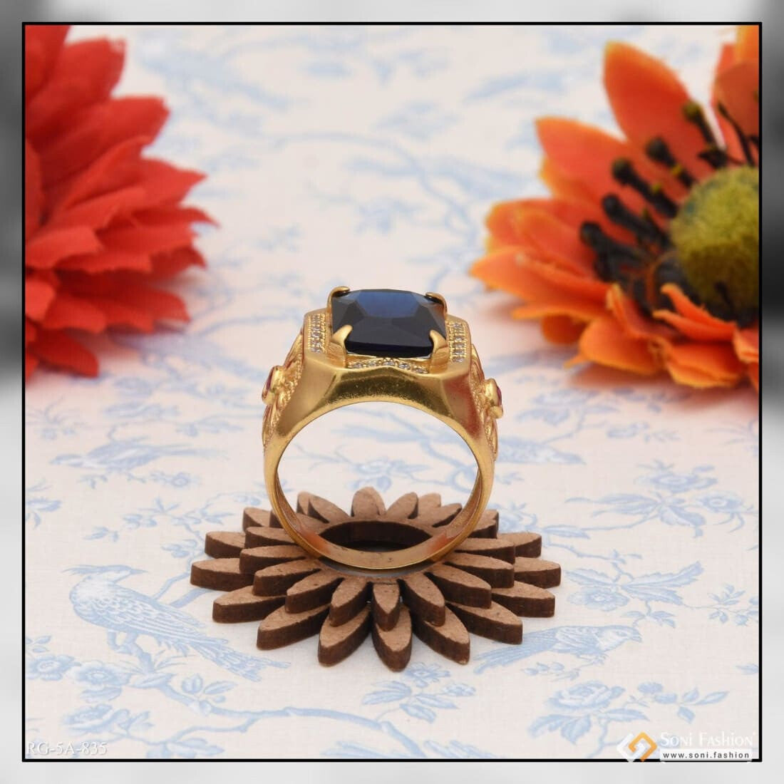 Glamorous Ridged Gold Ring for Men | SEHGAL GOLD ORNAMENTS PVT. LTD.