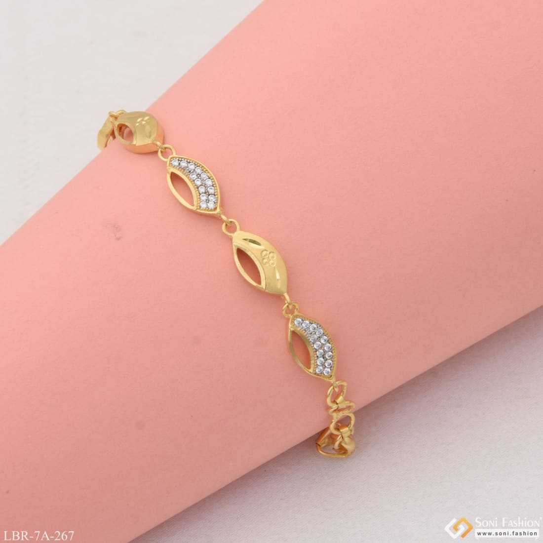 Should you choose a bracelet in white or yellow gold? - BAUNAT