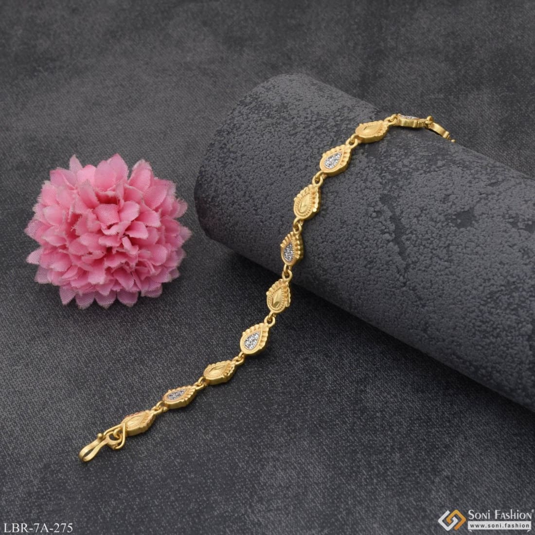 Joyalukkas 22Kt Gold Women Bracelet : Amazon.in: Fashion
