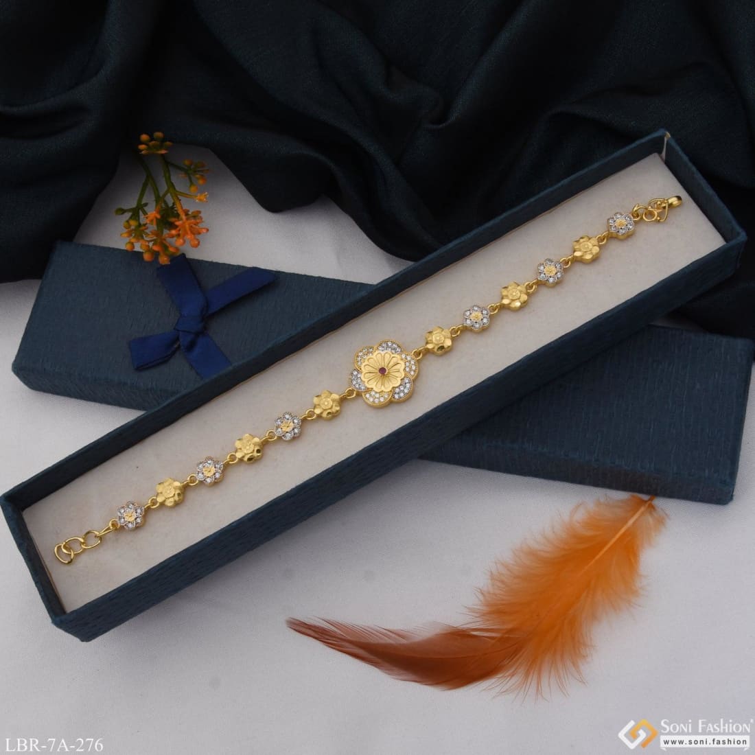 Buy quality 22kt gold designer bracelet for women pj-b004 in Durg