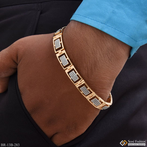 Latest Gold Bracelets jewelry designs ~ All Fashion Tipz | Latest Pakistani  Fashion Collection | Womens ankle bracelets, Gold bracelet, Gold chain  jewelry
