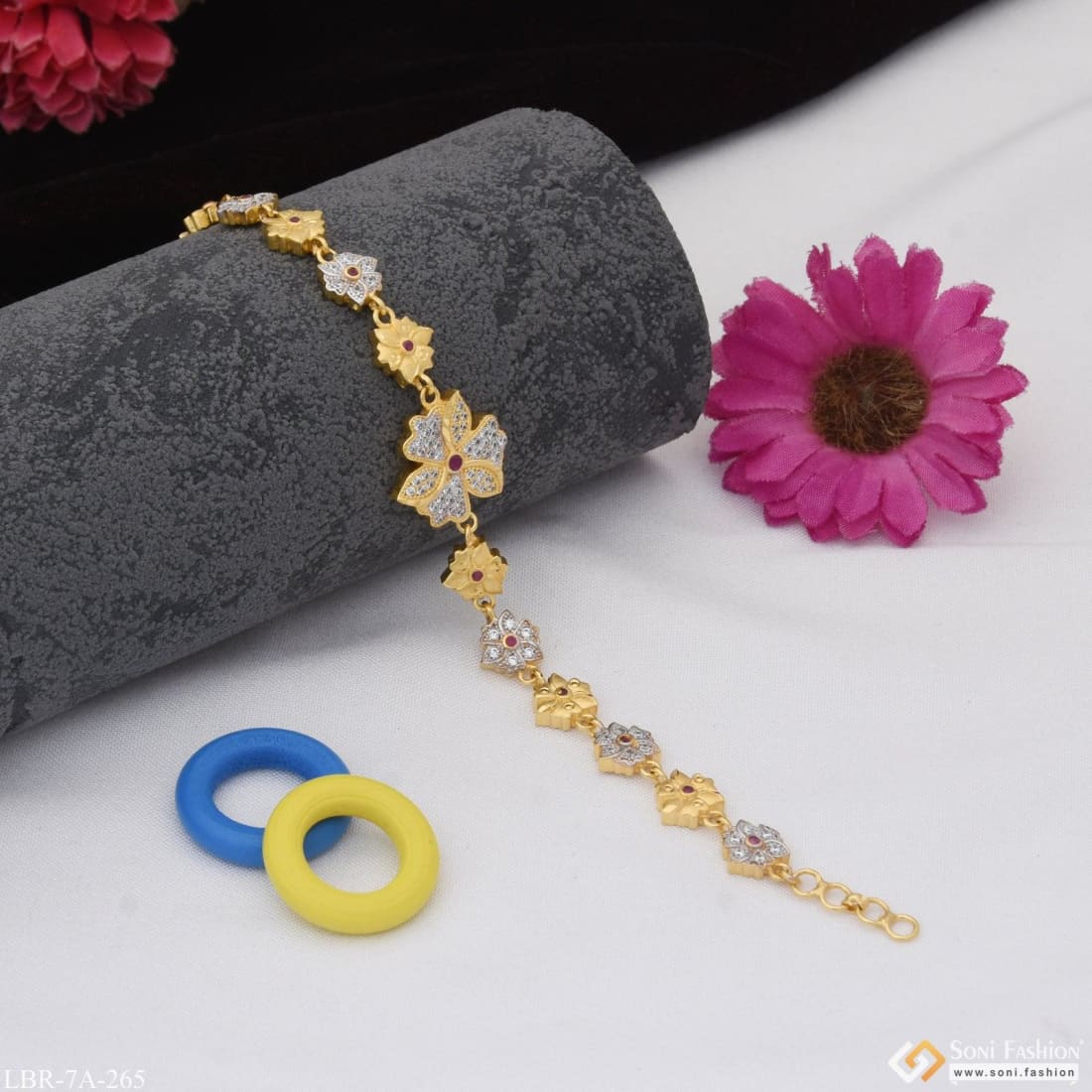 Gold Herringbone Bracelet – Nikki Smith Designs