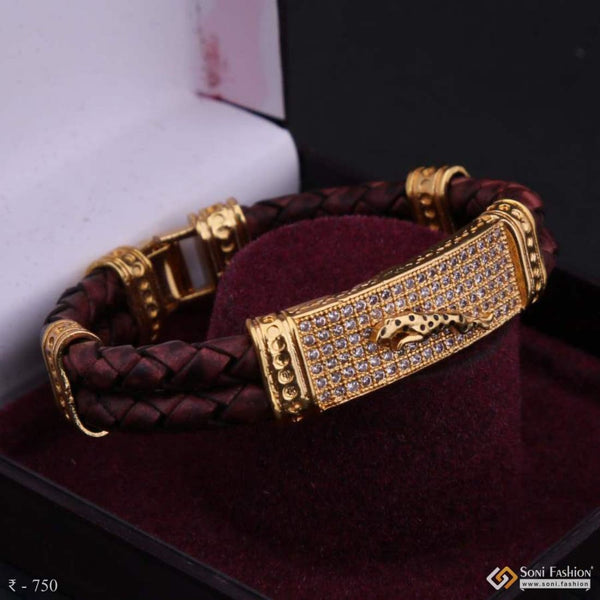 18kt Gold Jaguar Symbol Cuban Link Chain Bracelet for Men with CZ Diamond  Studded at Rs 116000 in Surat