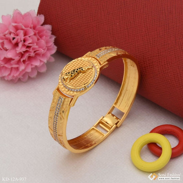 Gold Cheetah Men's Bracelet – aabhushan Jewelers