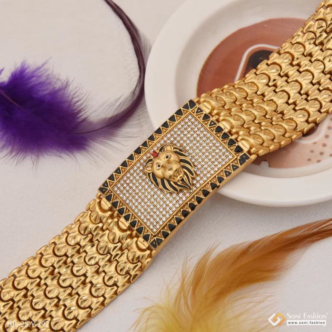 Gold lion chain bracelet – Jason Kibbe