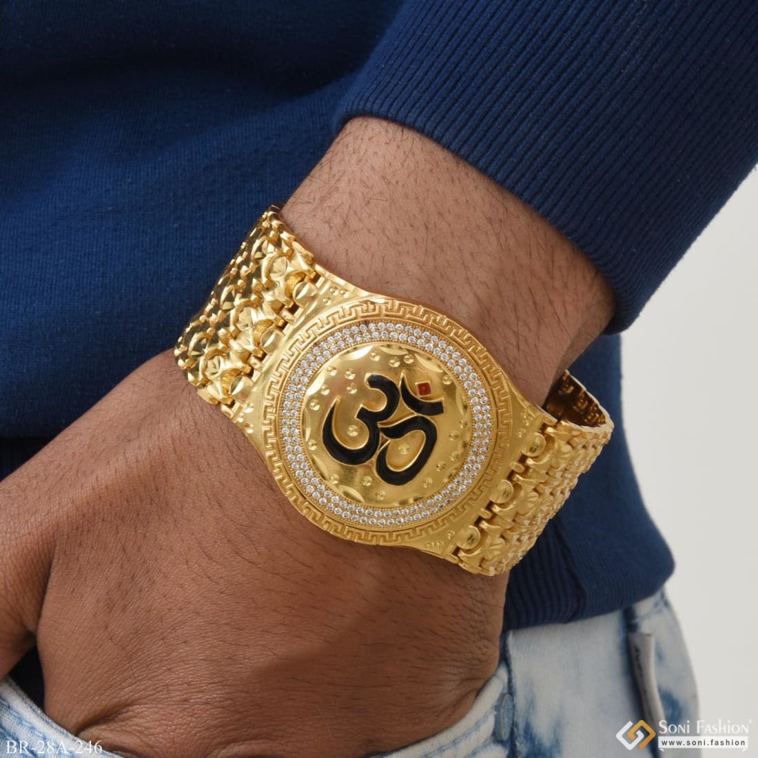 Buy Men's Om Bracelet in Gold Online in India at Best Price - Jewelslane
