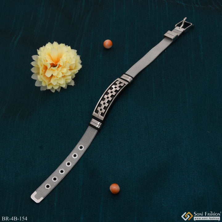 Soni Fashion - bracelet - Silver Watch type Lovely Design High-Quality Bracelet for Men - Style B154