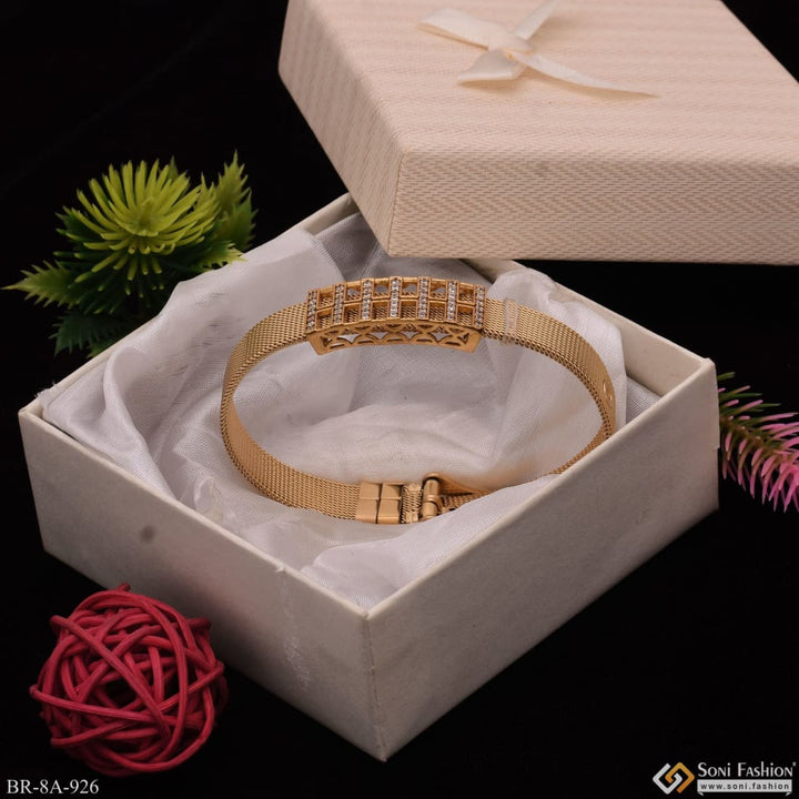 Soni Fashion - bracelet - Very High Quality with Diamond Lines Gold plated Stainless Steel Bracelet - Style A926