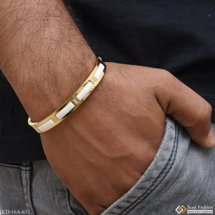 Soni Fashion - kada - White Ceramic with Diamond Artisanal Design Golden Color Kada - Style A637