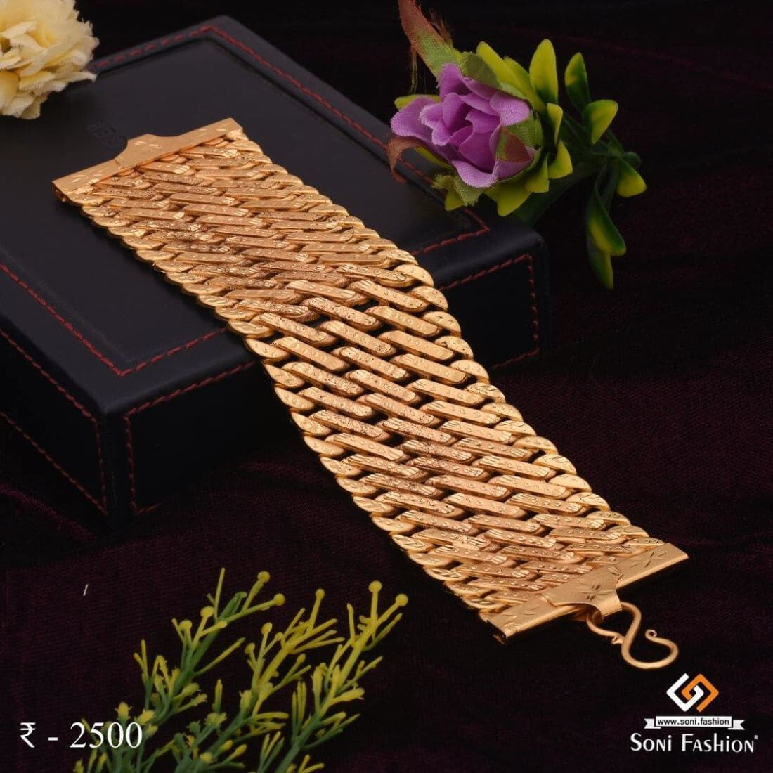 Jewar Mandi Mens Gold Plated fine Bracelet Traditional Handmade 6789 for  Men Womens Boys : Amazon.in: Fashion