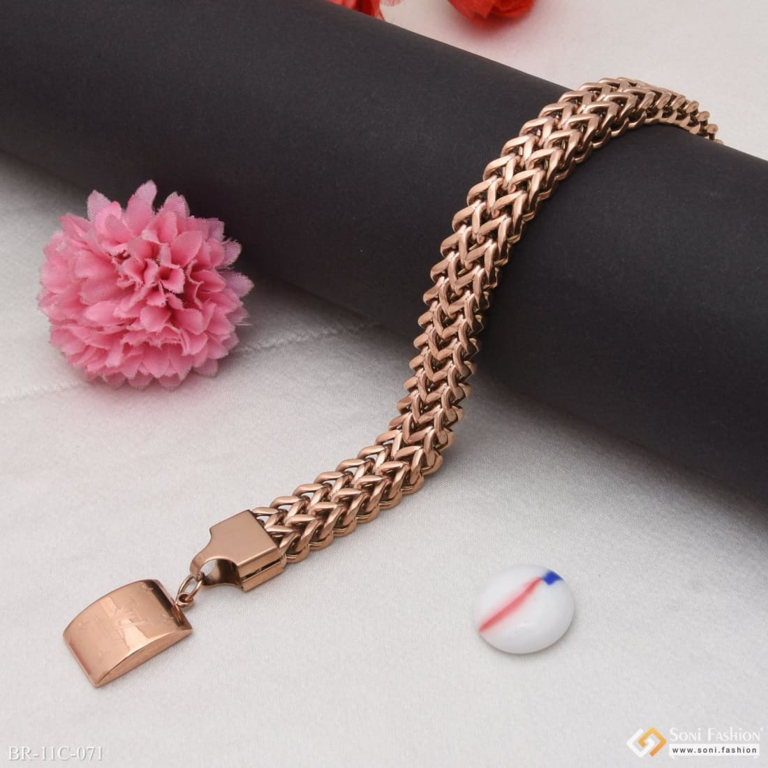 Rose Gold Bold Bracelet – GIVA Jewellery